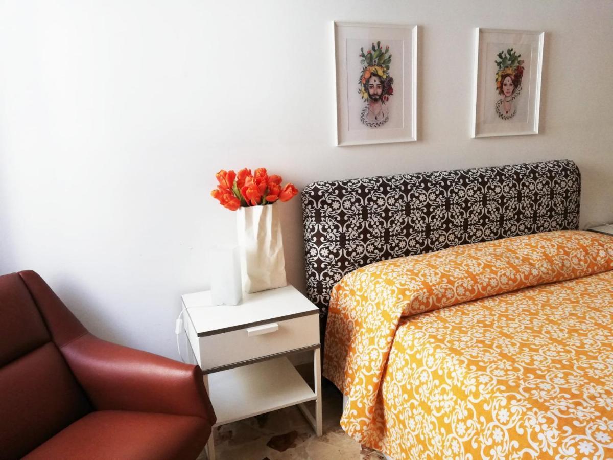 Trinaco B&B Катания Экстерьер фото