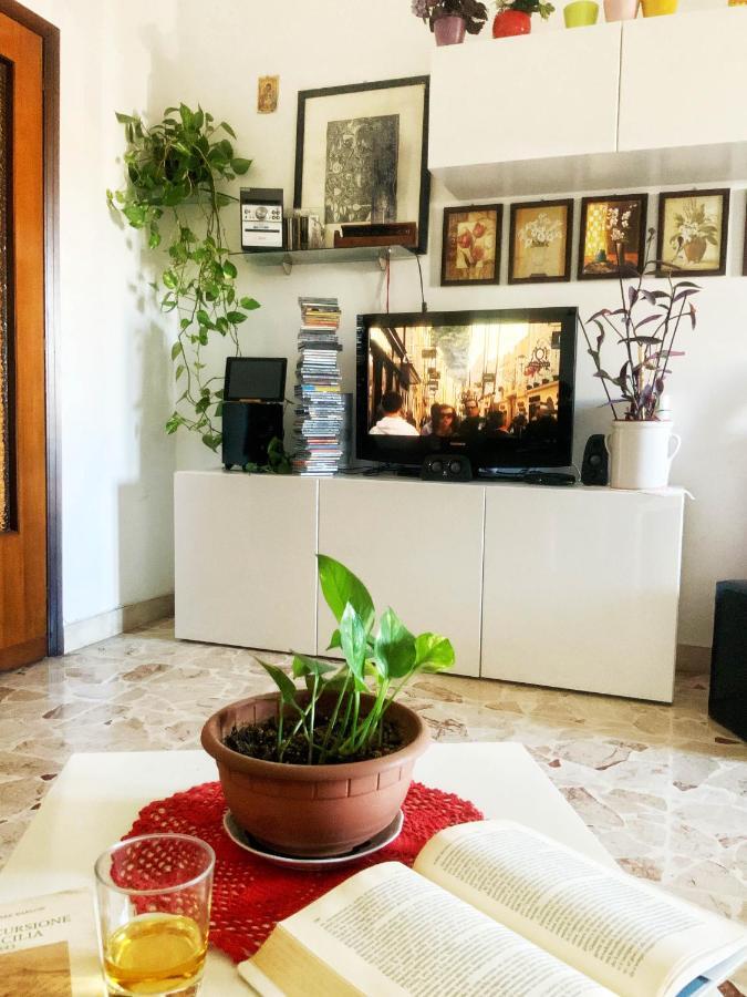 Trinaco B&B Катания Экстерьер фото